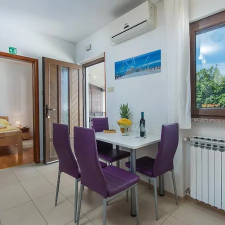 Anitavilla Casa de hóspedes 3*